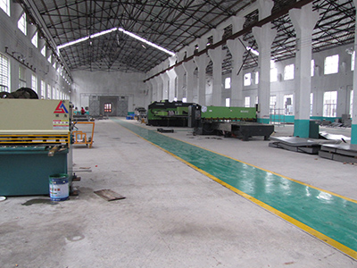 長(zhǎng)?，F(xiàn)代廠房